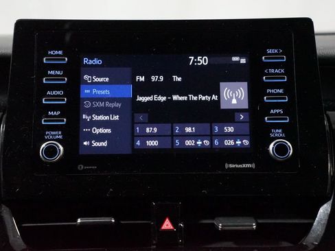 Certified 2022 Toyota Camry LE FWD image 17