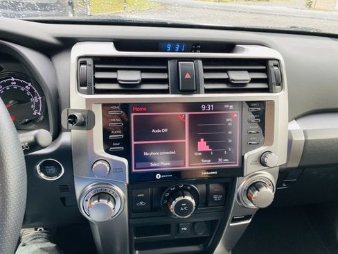 Used 2024 Toyota 4Runner SR5 image 34