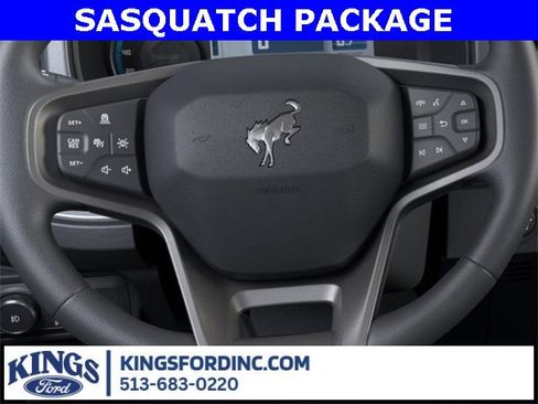 New 2025 Ford Bronco Badlands image 14