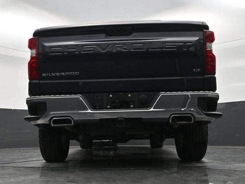 Used 2023 Chevrolet Silverado 1500 LT w/ Z71 Off-Road Package AWD/4WD image 23