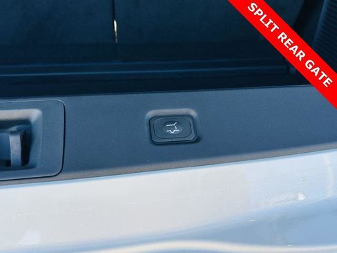 New 2025 Lincoln Navigator Reserve w/ Jet Appearance Package image 17