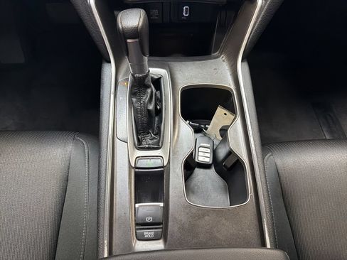 Used 2020 Honda Accord LX image 20