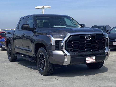 Used 2023 Toyota Tundra SR5 w/ TRD Off-Road Package image 2