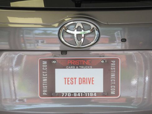 Used 2016 Toyota Highlander XLE FWD image 70
