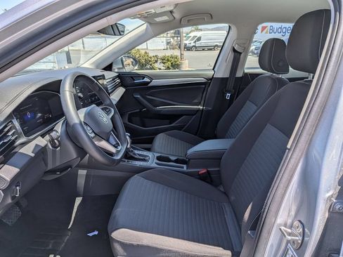 Used 2025 Volkswagen Jetta S FWD image 15