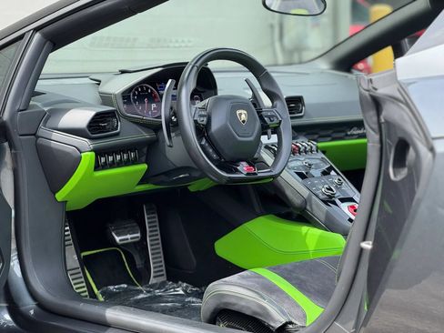 Used 2017 Lamborghini Huracan LP 610-4 AWD/4WD image 46