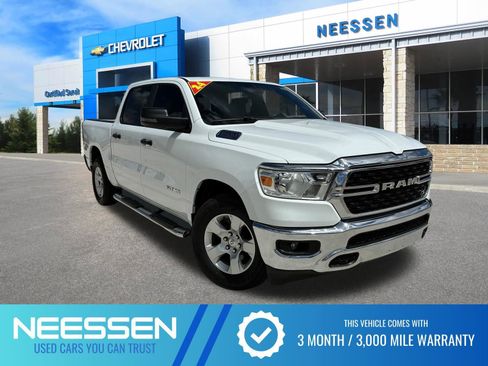 Used 2024 RAM 1500 Lone Star RWD image 1