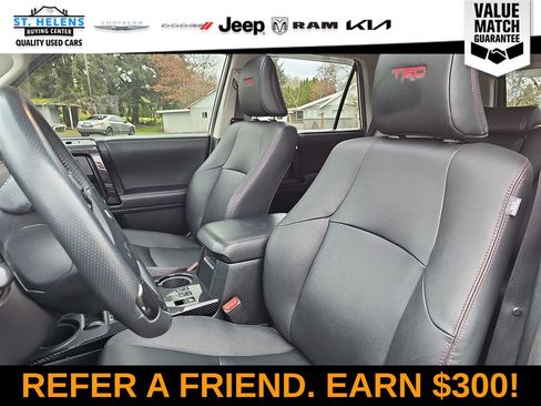 Used 2020 Toyota 4Runner Venture w/ Moonroof Package image 14