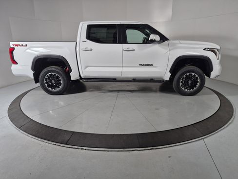 New 2026 Toyota Tundra SR5 image 7