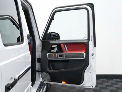 Used 2020 Mercedes-Benz G 550 image 22
