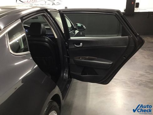 Used 2018 Kia Optima EX w/ Premium Package image 34