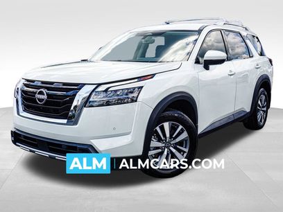Used 2023 Nissan Pathfinder SL