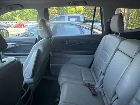 Used 2016 Honda Pilot EX-L image 9