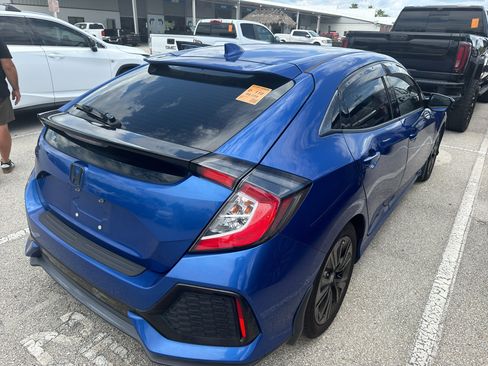 Used 2018 Honda Civic EX image 2