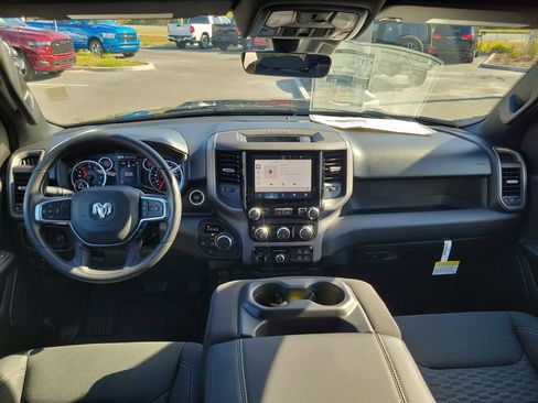 New 2026 RAM 1500 Express image 21