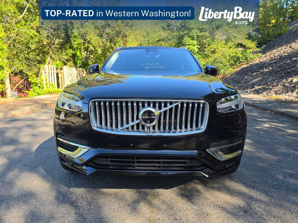 Used 2024 Volvo XC90 B6 Plus w/ Protection Package Premier AWD/4WD image 2