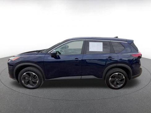 Used 2025 Nissan Rogue SV FWD image 9