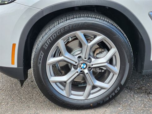 Used 2023 BMW X4 xDrive30i image 11