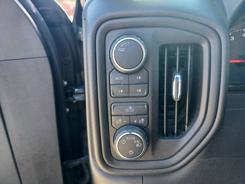 Used 2020 Chevrolet Silverado 1500 Custom Trail Boss w/ Custom Convenience Package image 13