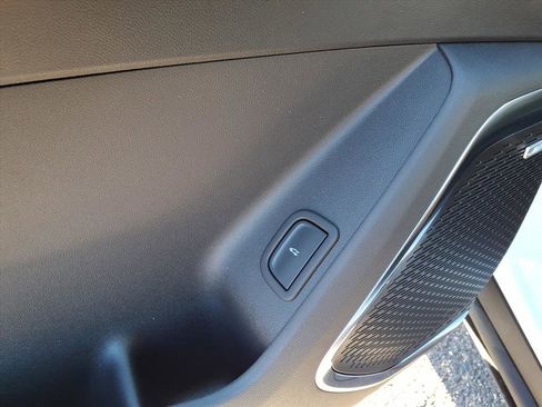 New 2026 GMC Acadia Elevation w/ Elevation Premium Package image 9