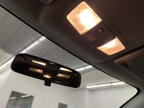 Used 2020 Mitsubishi Outlander Sport ES image 18