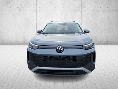 New 2025 Volkswagen Tiguan S