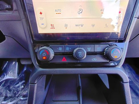 New 2025 Ford Ranger Lariat w/ Black Appearance Package AWD/4WD image 23