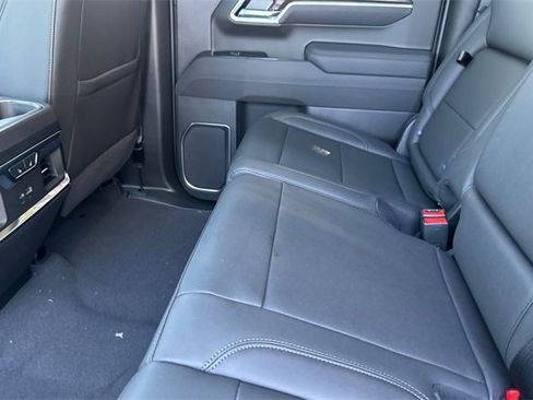 New 2026 GMC Sierra 1500 SLT w/ SLT Convenience Package image 13