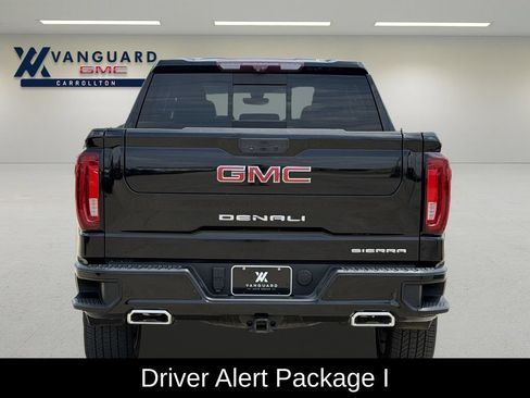 Used 2021 GMC Sierra 1500 Denali w/ Denali Ultimate Package AWD/4WD image 8