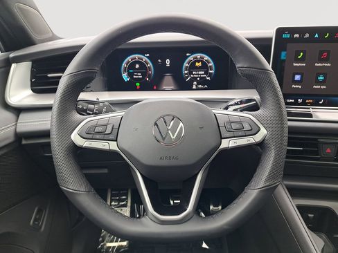 New 2025 Volkswagen Tiguan SE R-Line AWD/4WD image 20