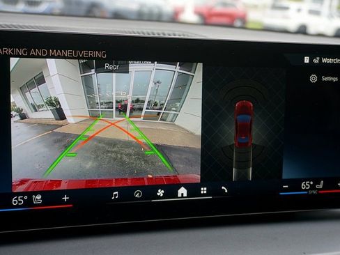 Used 2025 BMW 230i xDrive Coupe w/ Convenience Package image 16