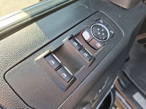 Used 2019 Ford F150 Platinum AWD/4WD image 18