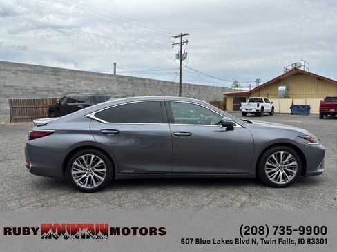 Used 2021 Lexus ES 300h w/ Premium Package FWD image 8