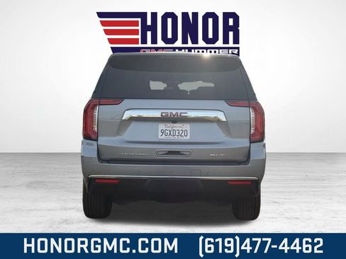 Used 2023 GMC Yukon SLT w/ SLT Premium Package image 4