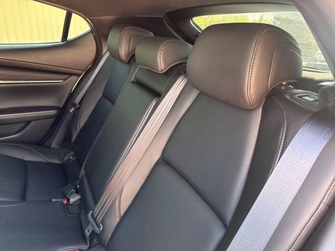 Used 2024 MAZDA MAZDA3 s FWD image 19