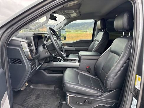 Used 2024 Ford F350 Lariat w/ Black Appearance Package AWD/4WD image 16
