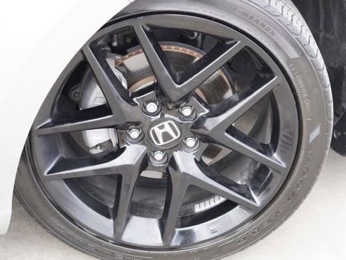Used 2024 Honda Civic Sport image 11