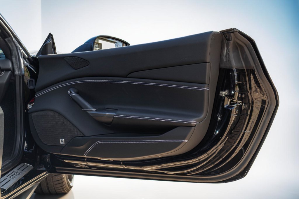 Certified 2018 Ferrari 488 GTB RWD image 46