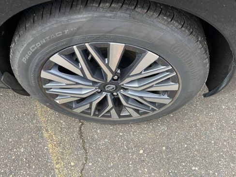 Used 2025 Nissan Altima 2.5 SV FWD image 31