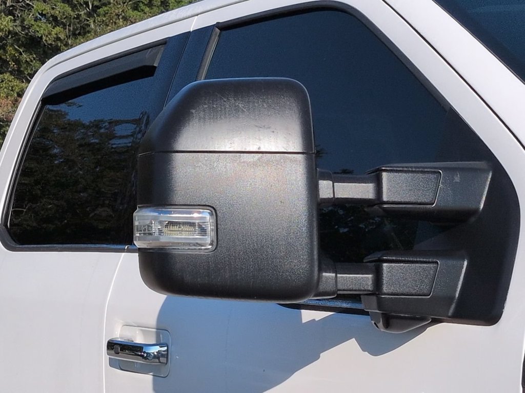 Used 2018 Ford F350 Platinum w/ Platinum Ultimate Package AWD/4WD image 12
