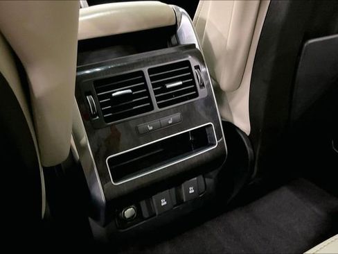Used 2018 Land Rover Range Rover Sport Supercharged image 33