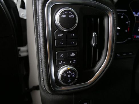 Used 2020 GMC Sierra 2500 Denali w/ Denali Ultimate Package image 17