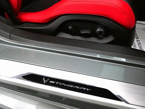 Used 2023 Chevrolet Corvette Stingray Premium Conv w/ Z51 Performance Package image 20