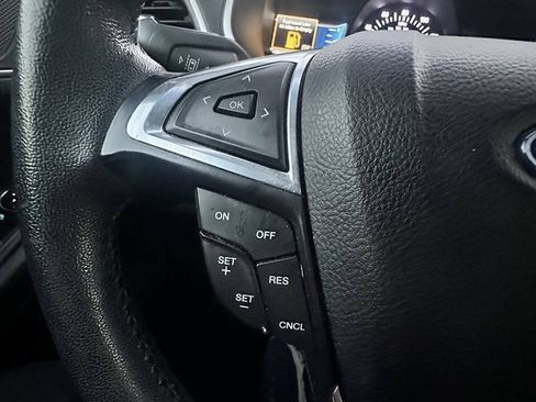 Used 2021 Ford Edge SEL FWD image 35