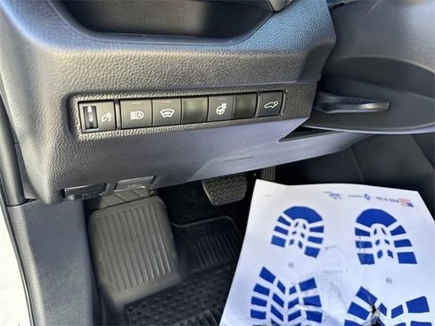 Used 2024 Toyota RAV4 XLE Premium image 17