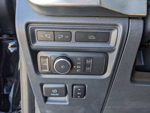 Used 2022 Ford F150 Lariat image 28