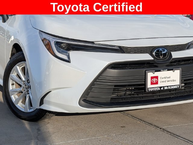 Certified 2026 Toyota Corolla LE w/ LE Premium Package FWD image 3
