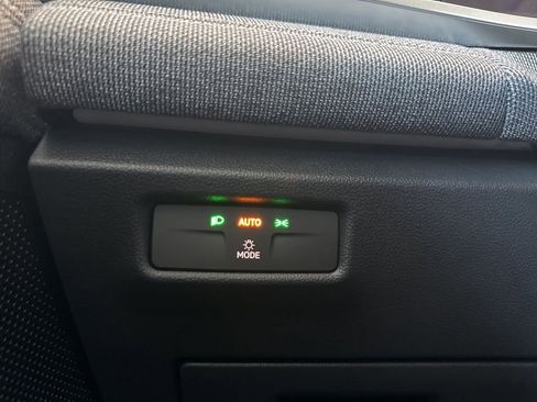 New 2026 Volkswagen Tiguan S image 30