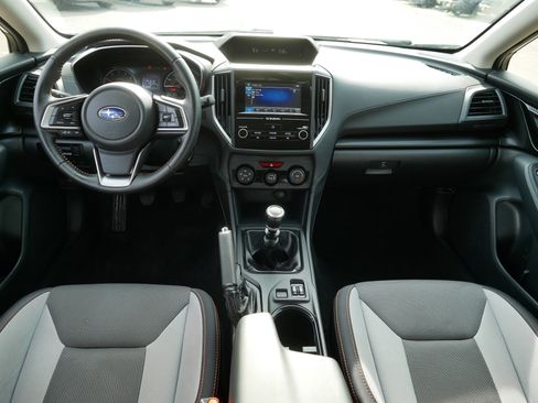 Used 2018 Subaru Crosstrek 2.0i Premium AWD/4WD image 10