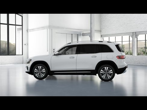 Certified 2026 Mercedes-Benz GLB 250 4MATIC image 28